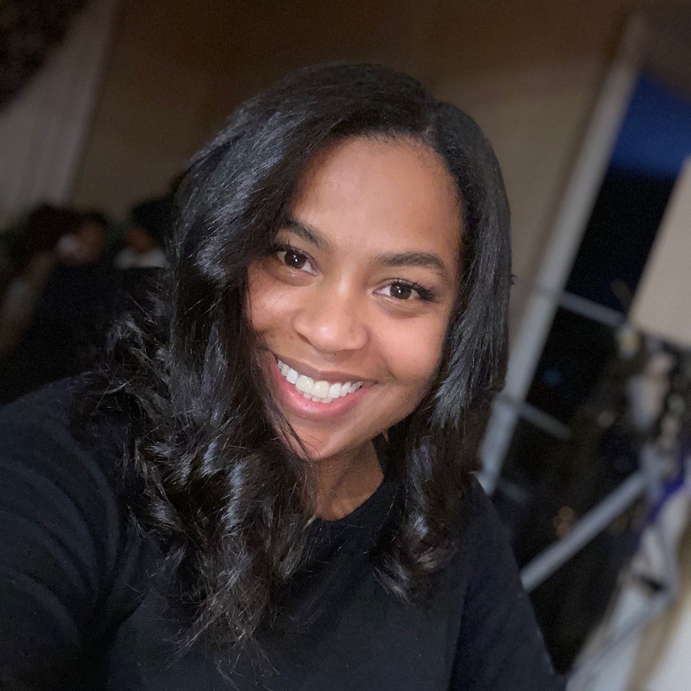 Meet your Posher, Danielle